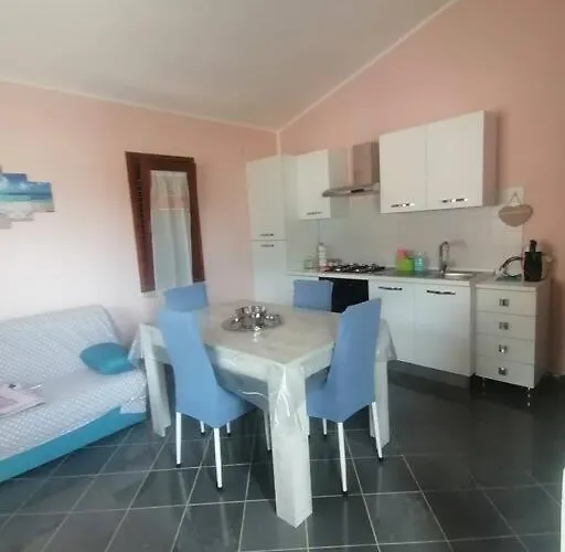 A Casa Di Lory Lägenhet Torpè